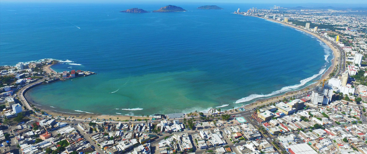 Panoramic Realty Mazatlán Malecon Living